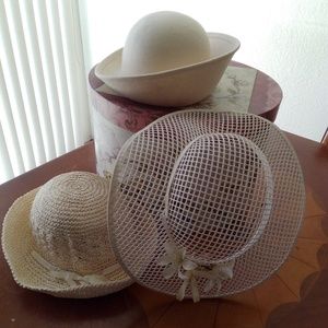 Women's Hats